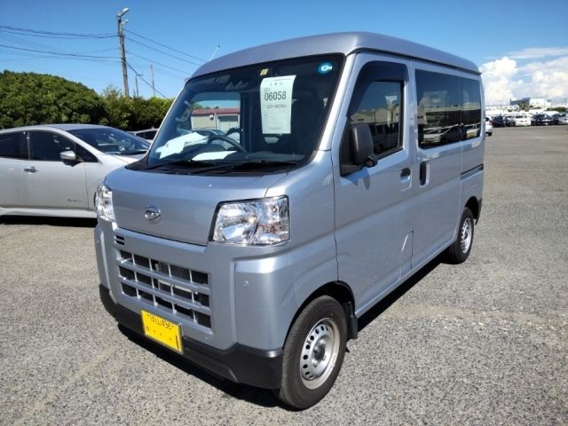 6058 Daihatsu Hijet van S700V 2022 г. (LUM Kobe Nyusatsu)